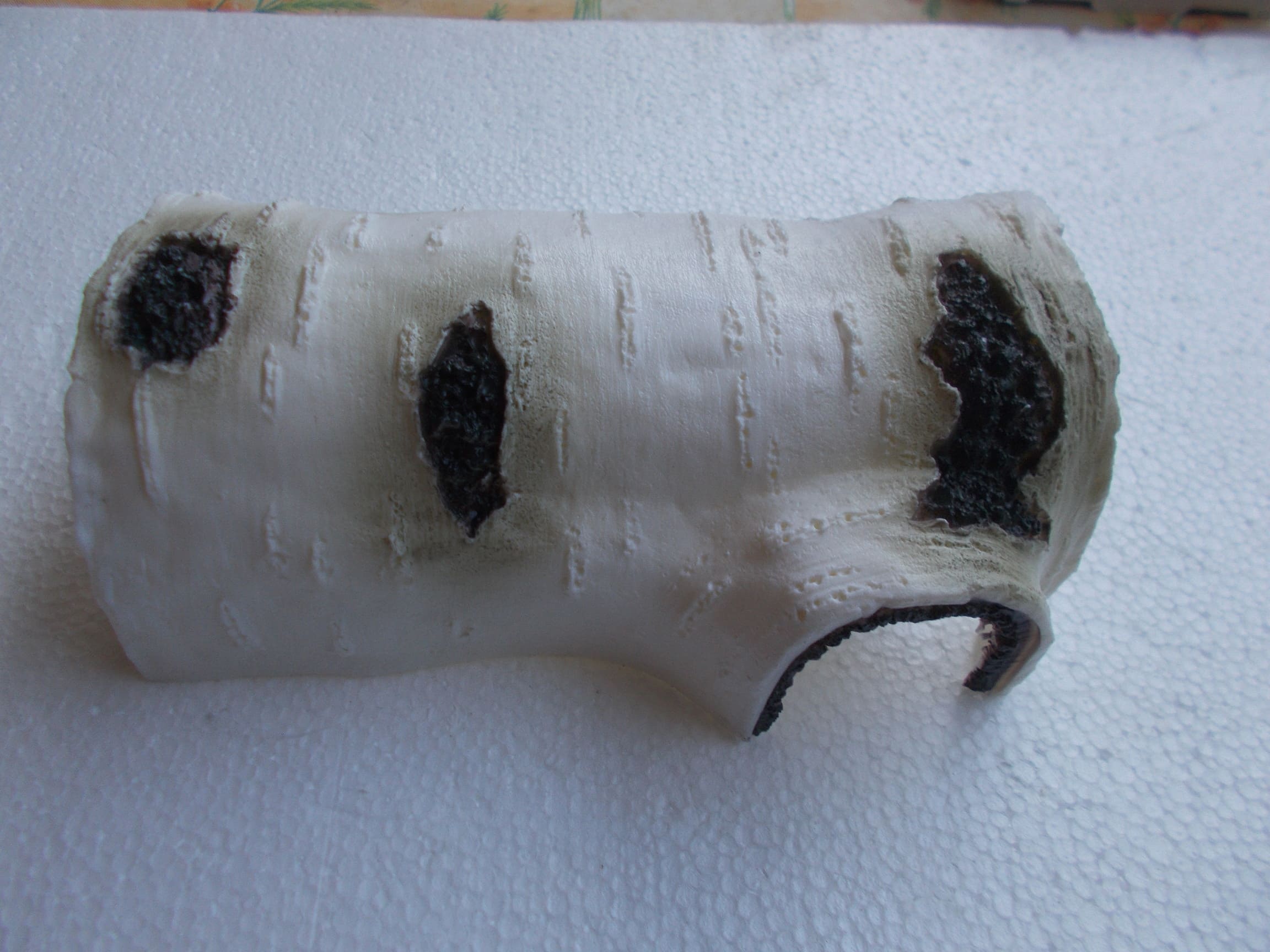 Cachette reptiles Small 1