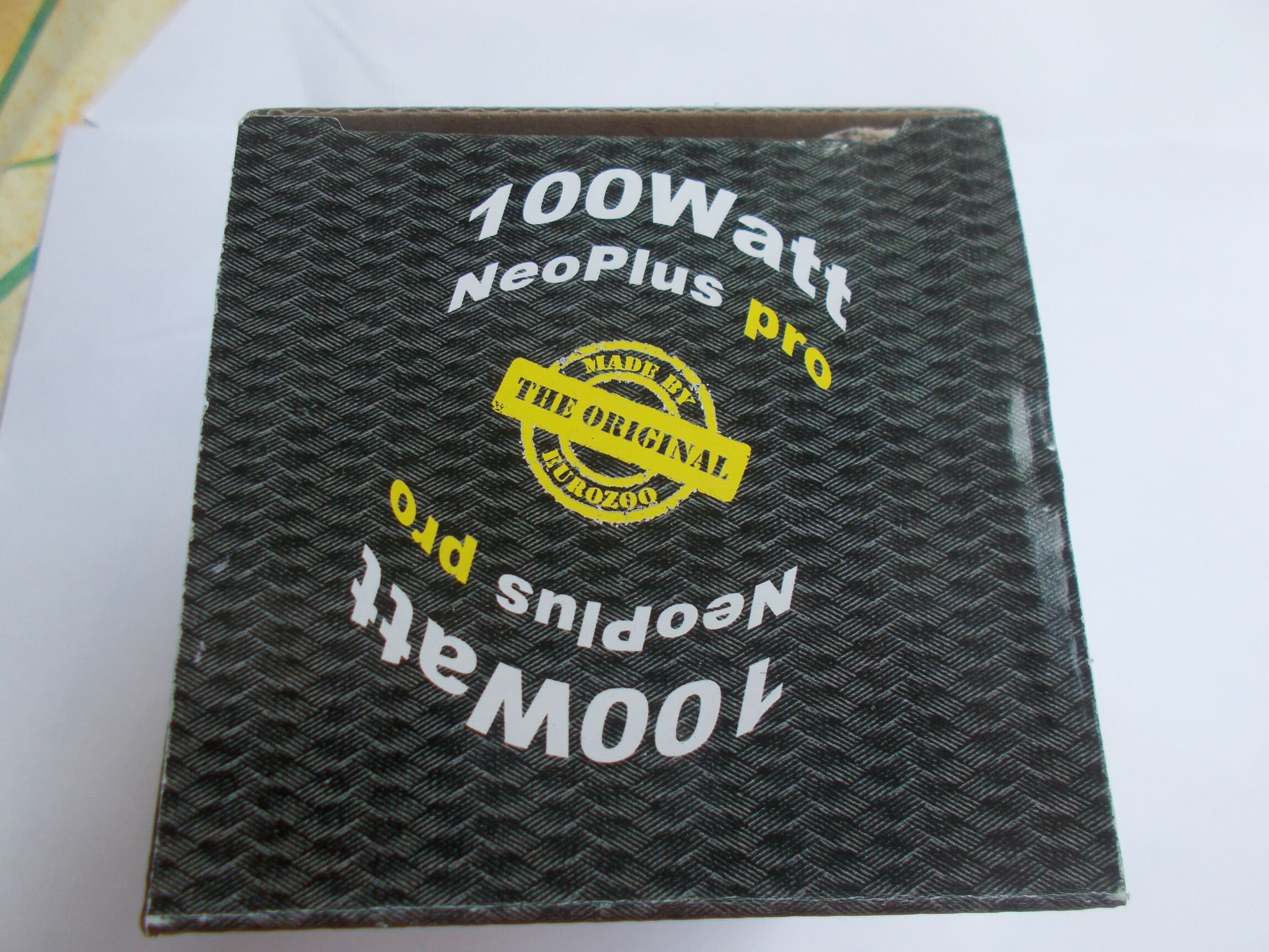 Lampe UVA-UVB Chauffante 100 Watts 2