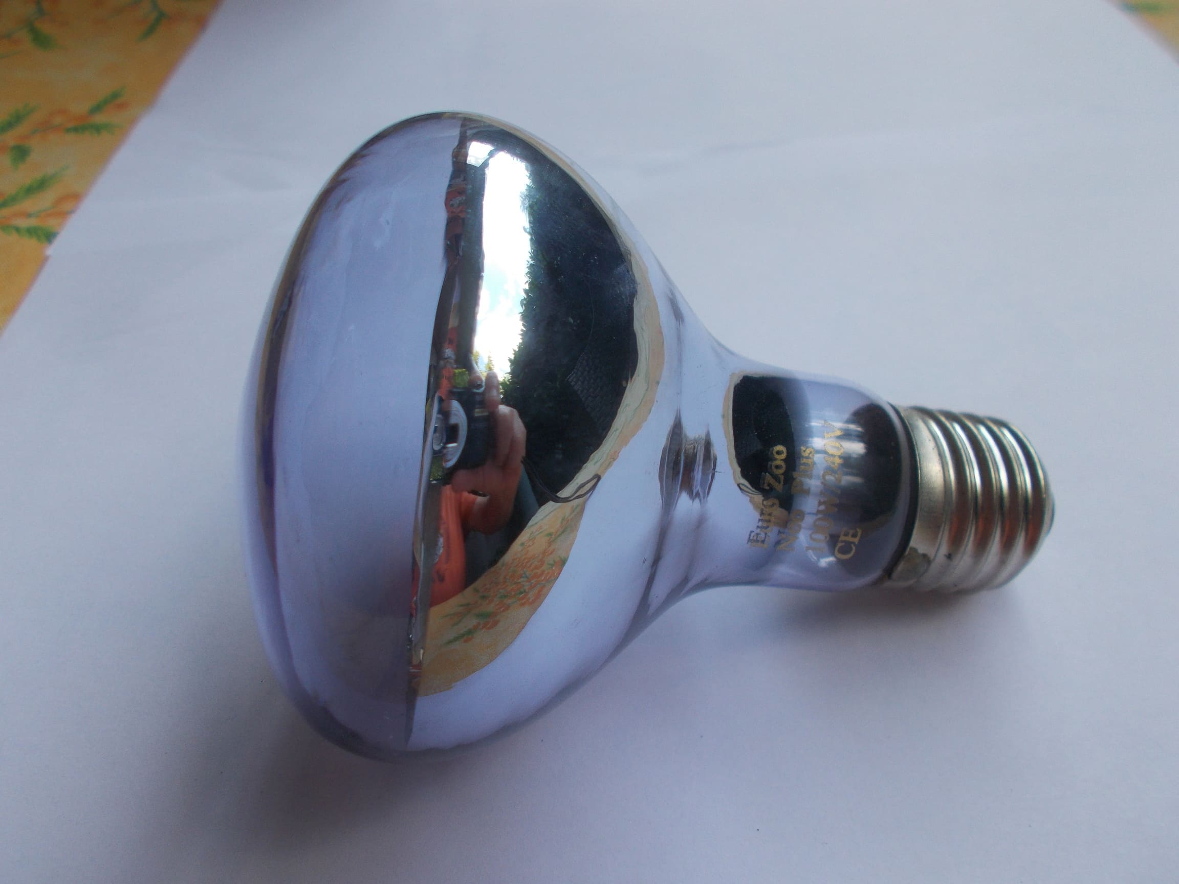 Lampe UVA-UVB Chauffante 100 Watts 4